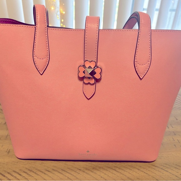 Kate Spade Shopper! Barbie Pink! - Picture 1 of 9